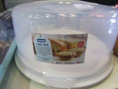 Whitefurze Cake Box Suitable For Cakes Up To 30cm - Good Condition.