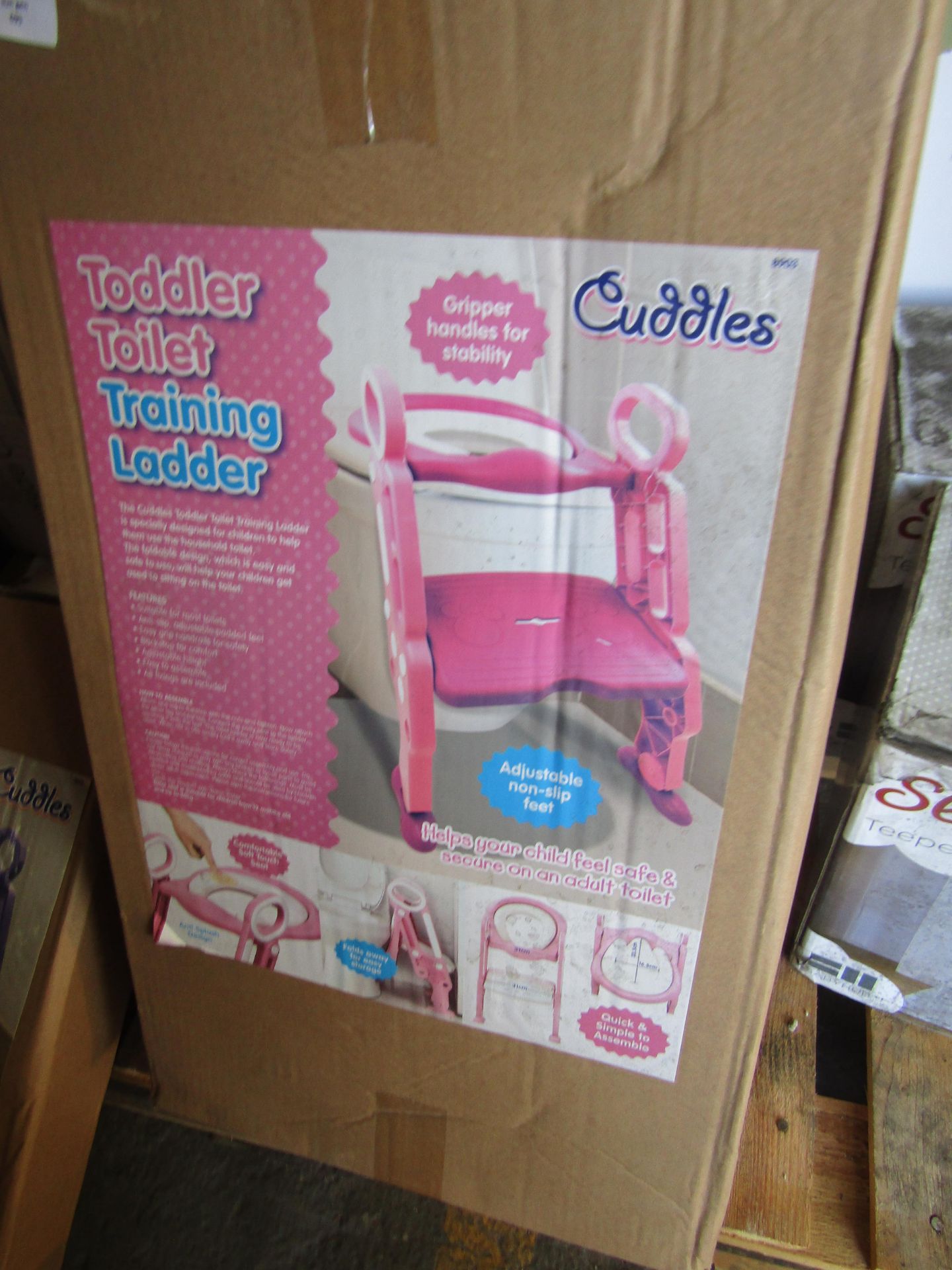 Cuddles Todler Toilet Trainer Ladder, Pink, Unchecked & Boxed.