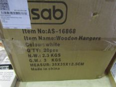 Asab Box Of 20x Wooden White Coat Hangers - Unchecked & Boxed.