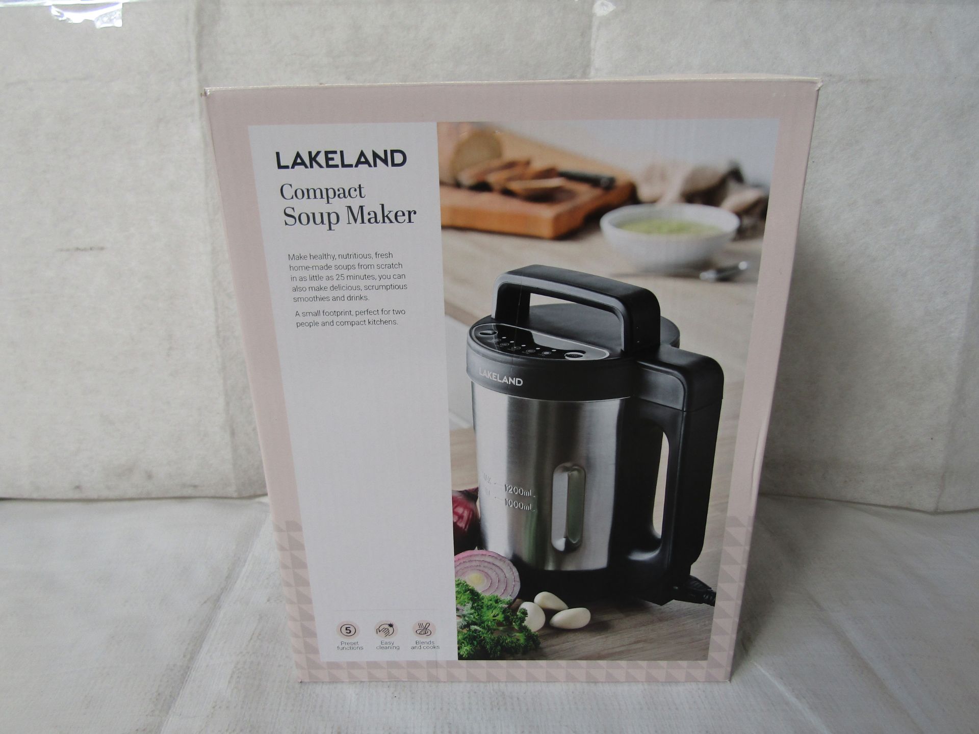 Lakeland Compact Soup Maker RRP 60About the Product(s)Donand;#39;t let its small size fool you;