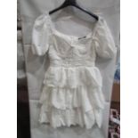 5x Pretty Little Thing White Crinkle Cup Detail Tiered Skirt Scatter Dress, Size 8, New & Packaged.