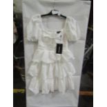 5x Pretty Little Thing White Crinkle Cup Detail Tiered Skirt Skater Dress- Size 8, New & Packaged.