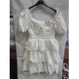 5x Pretty Little Thing White Crinkle Cup Detail Tiered Skirt Scatter Dress, Size 8, New & Packaged.