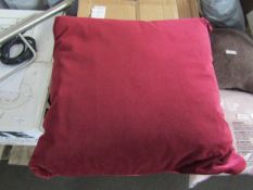 Pair of Currant Scatter Cushions - Vegan Fabric RRP 69About the Product(s)Why not upgrade your