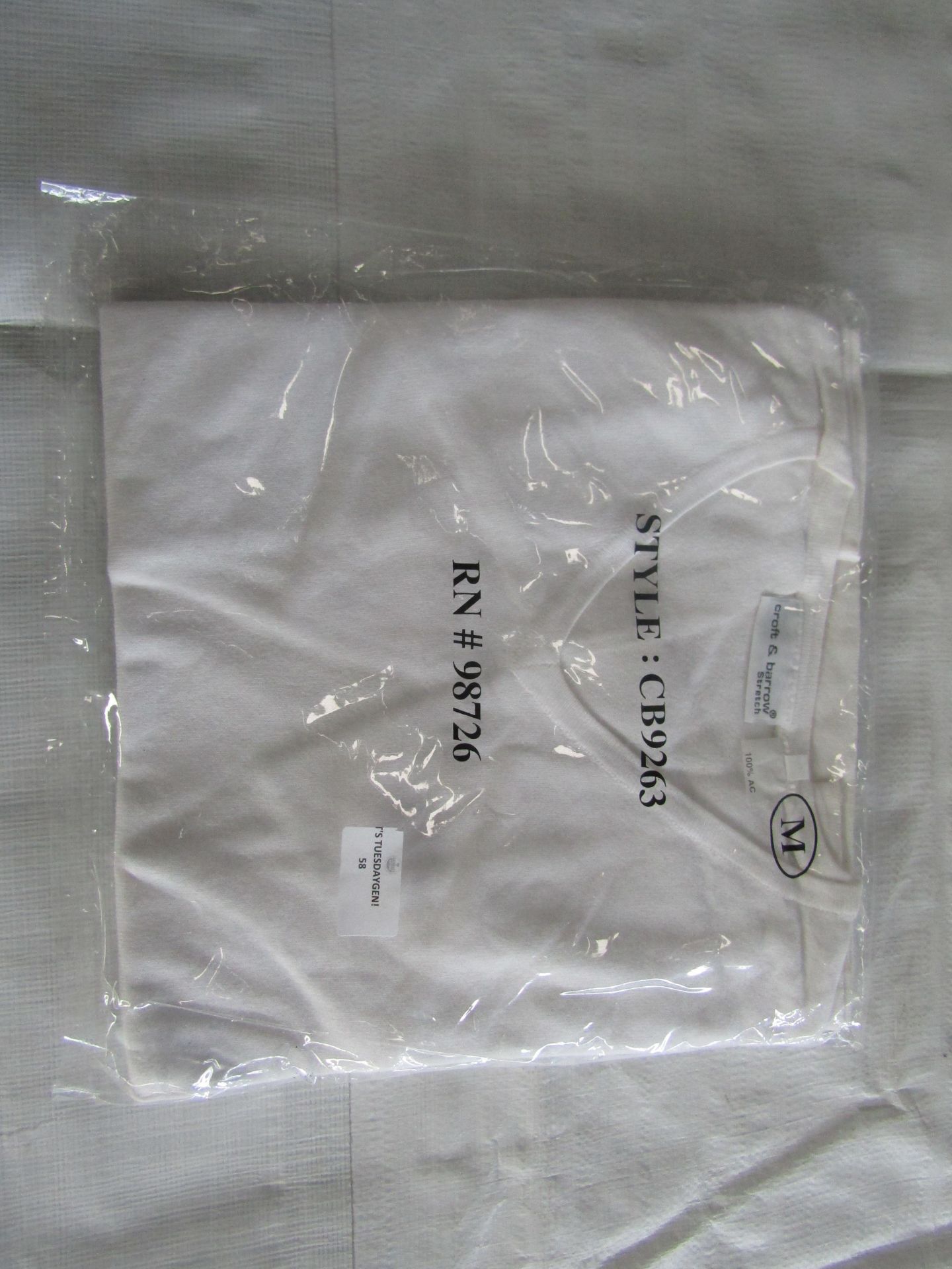 9x Croft & Barrow - White Stretch V-Neck T-Shirt - Size Medium - Unused & Packaged.