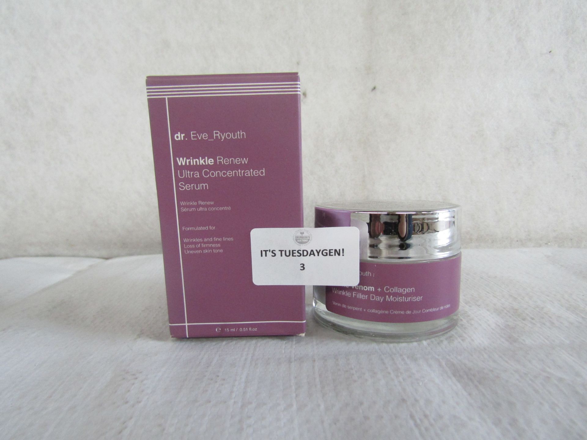 2-Item Mixed Cosmetic Lot Featuring : 1x Dr. EveRyouth - Wrinkle Renewal Ultra Concentrated Serum