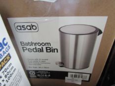 Asab - Bathroom Pedal Bin - Boxed.