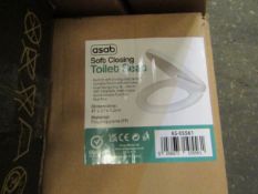 Asab Soft Closing Toilet Seat, Size: 47 x 37 x 4.2cm - Unchecked & Boxed.