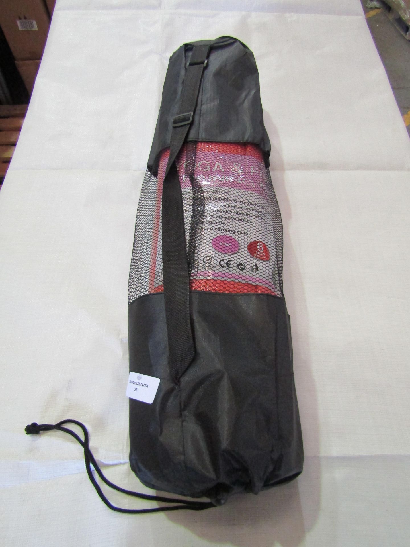 Pink Yoga & Training Mat, Size: 173 x 61cm & 6mm Thick With Easy To Carry Nylon Bag - Unchecked &