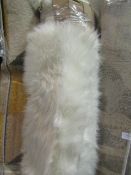 Faux Rug Fur D040 Faux Sheepskin Ivory Rectangle 180X290 RRP 199