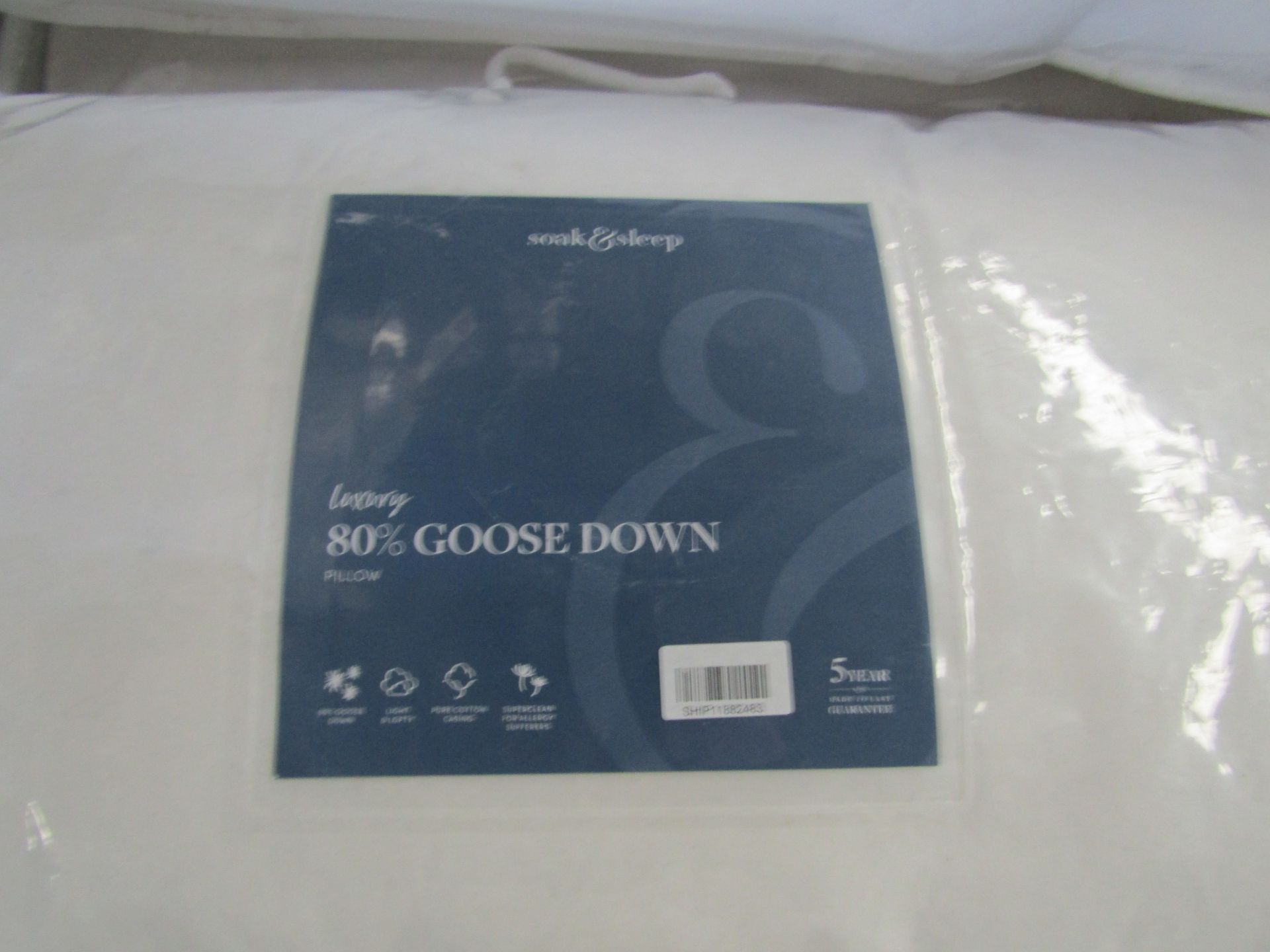 Soak & Sleep 80% Goose Down Superking Pillow - soft RRP 56