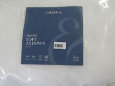 Soak & Sleep Soak & Sleep Soft As Down Microfibre Superking Chamber Pillow - Medium/Firm RRP 30