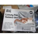 Luxury pet radiator bed, unchecked and boxed