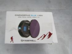 Freewell 1.55x Blue Anamorphic Lens Compatible with Freewell Sherpa and Galaxy Cases - Advance