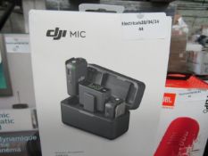 DJI Mic (1 TX + 1 RX), Wireless Lavalier Microphone, 250m (820 ft.) Range, Compact and Ultra-