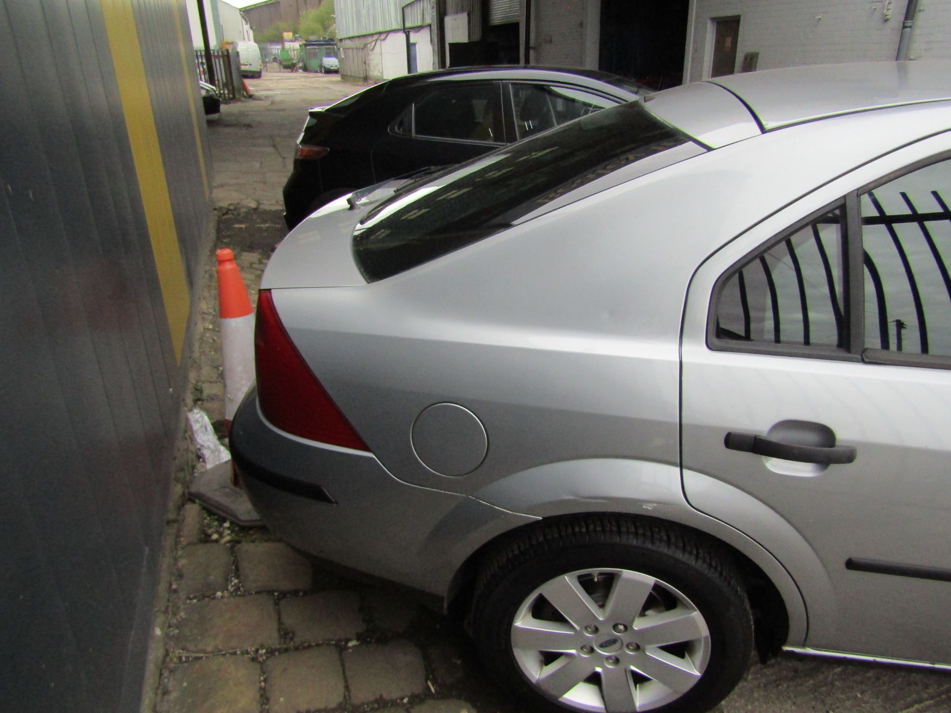 2003 Ford Mondeo Graphite 2.0 TDCI, MOT until 13th September, 89,010 miles (unchecked) comes with - Bild 5 aus 10