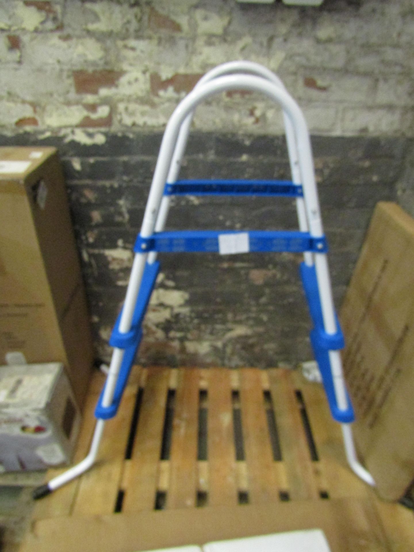 2 Step Pool Ladder, Looks In Good Condition.
