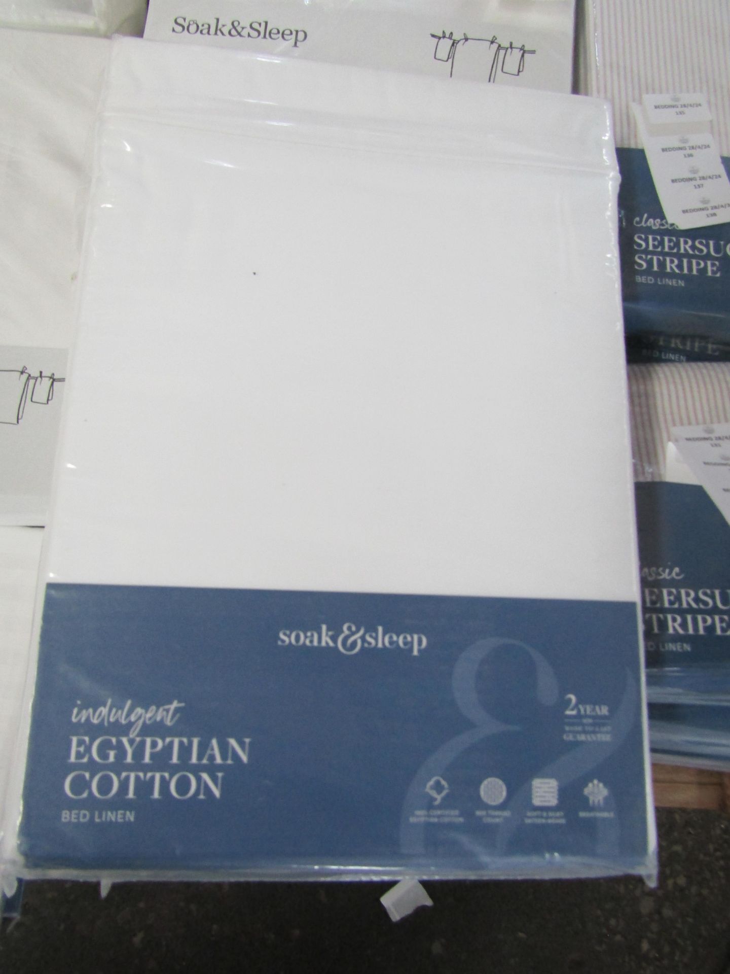 Soak & Sleep Soak & Sleep White 800 Thread Count Egyptian Cotton Single Flat Sheet RRP 30About the