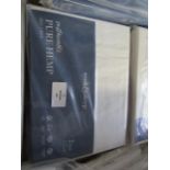 Soak & Sleep Soak & Sleep Chalk Pure Hemp Superking Oxford Pillowcase Pair RRP 36 About the