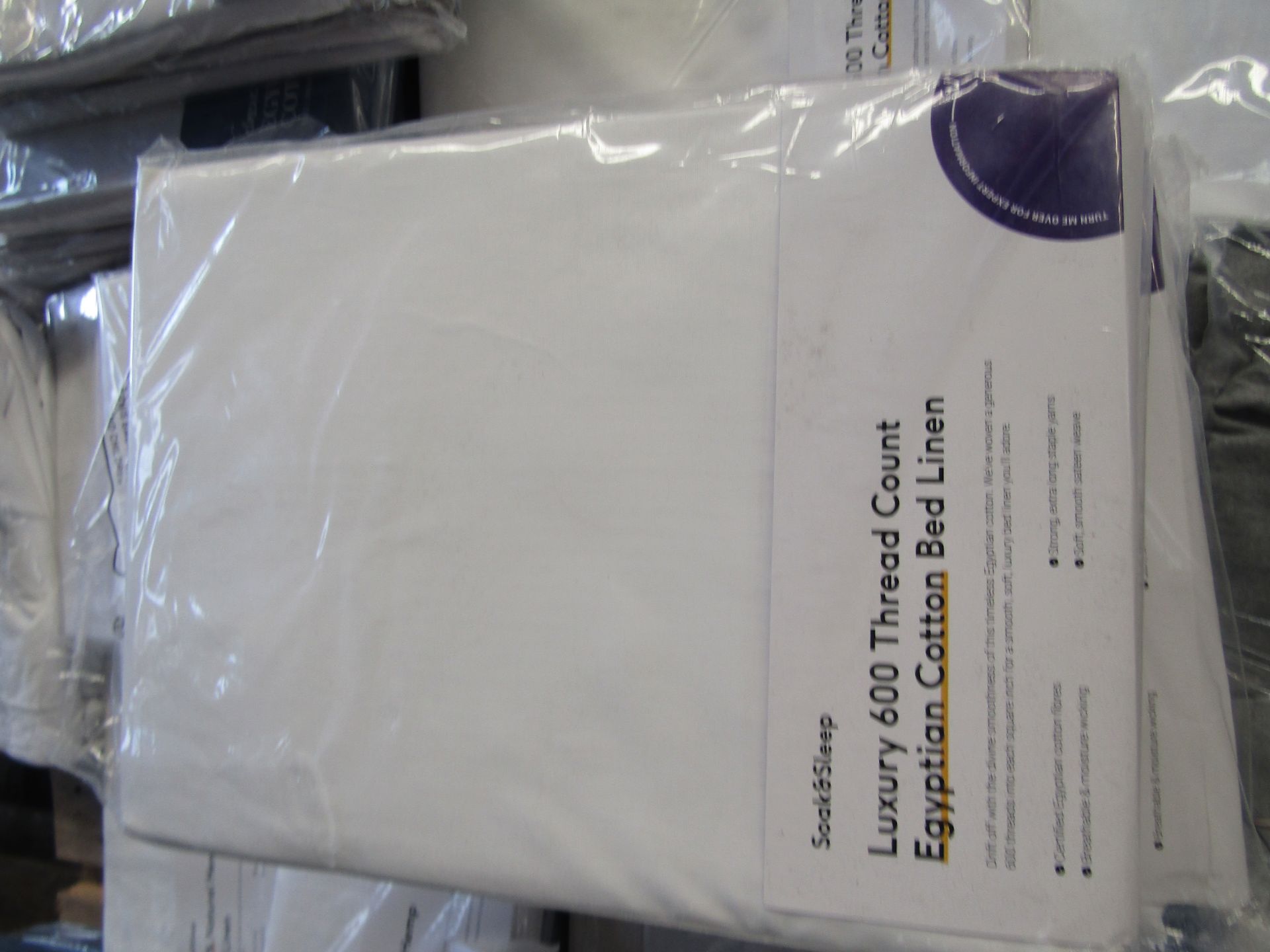 Soak & Sleep Soak & Sleep White 600TC Egyptian Cotton King Size 40cm Fitted Sheet RRP 55 About the