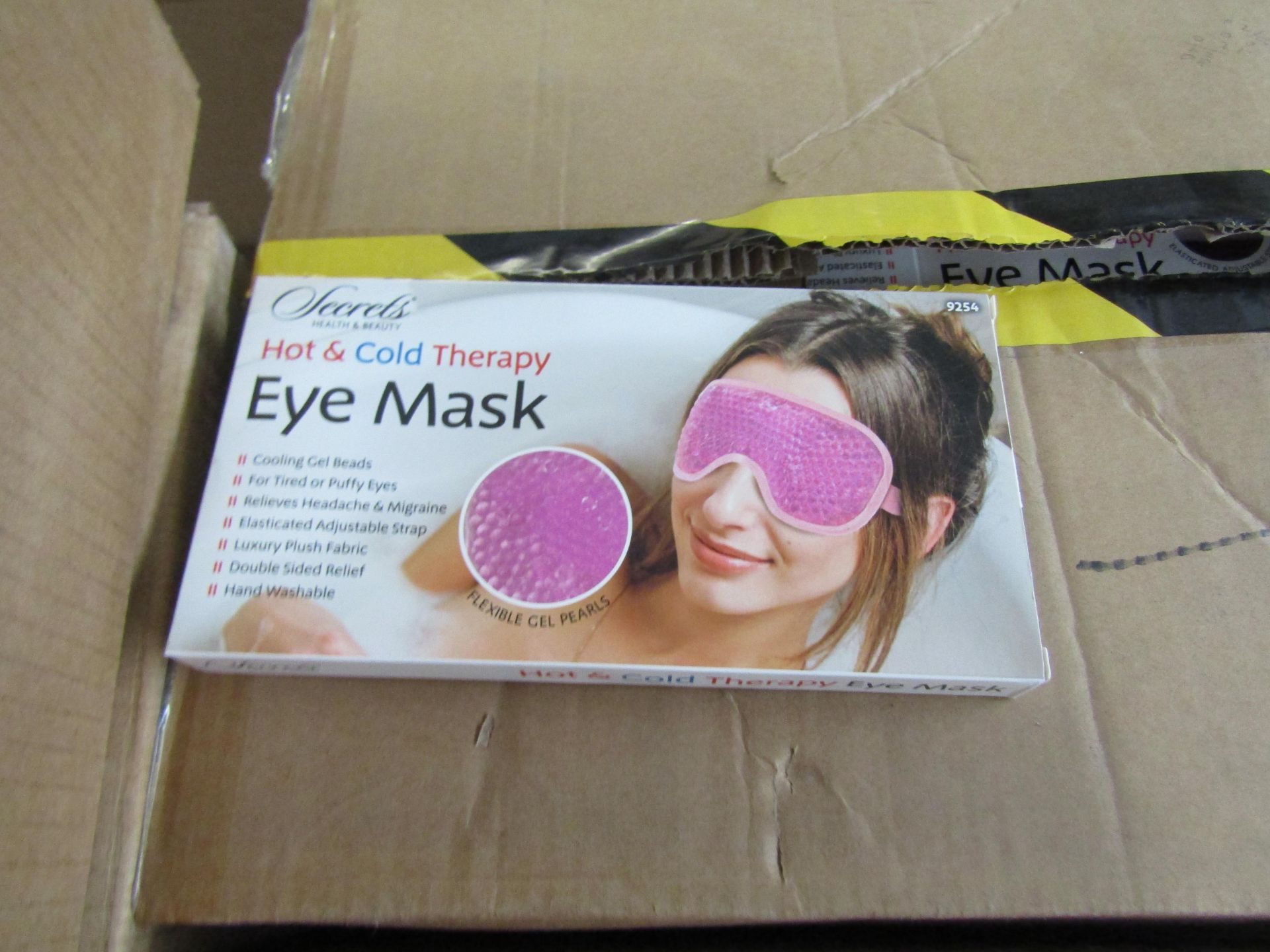 10x Secrets Hot and Cold therapy eye masks, unused and boxed