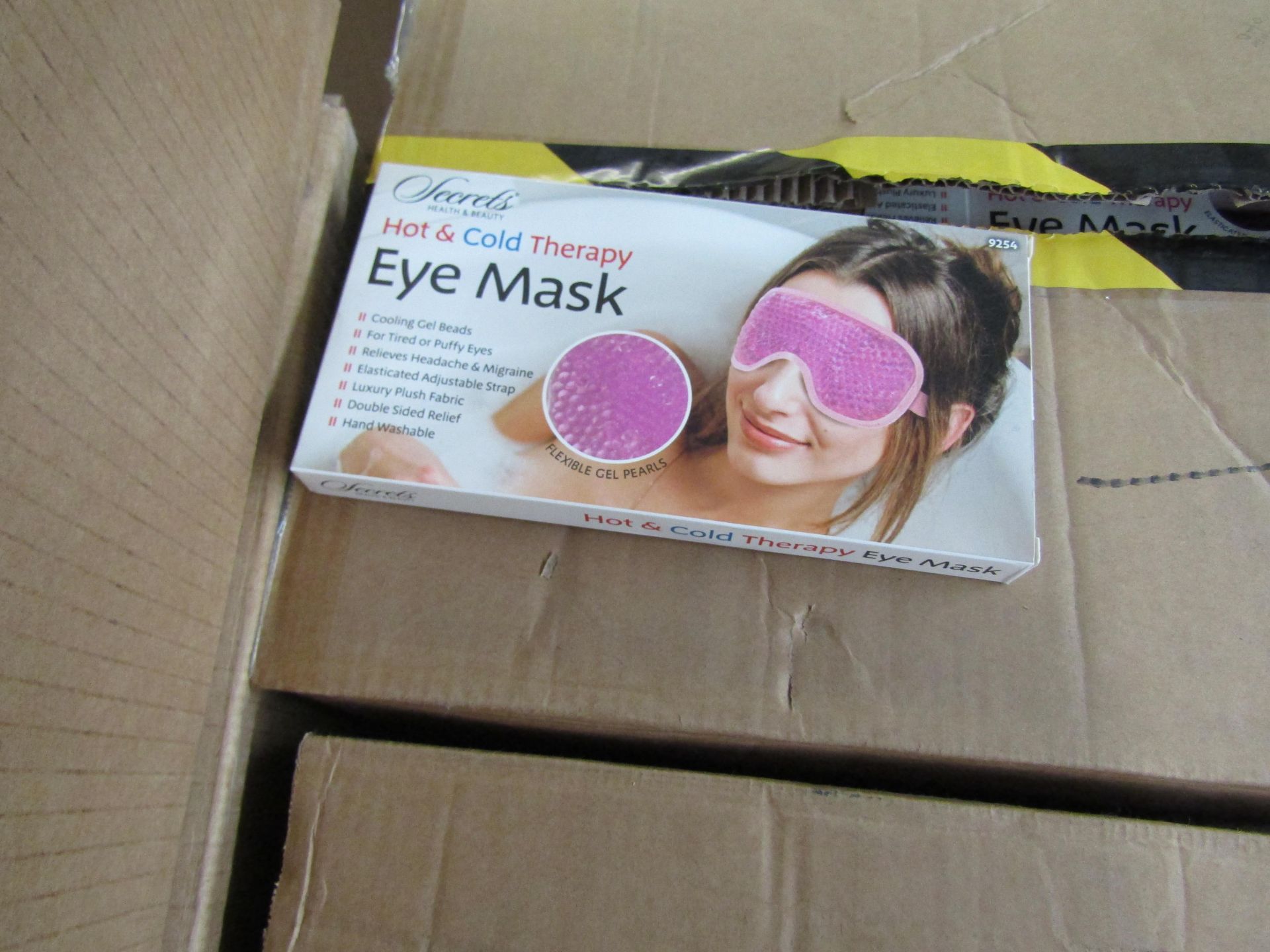 10x Secrets Hot and Cold therapy eye masks, unused and boxed