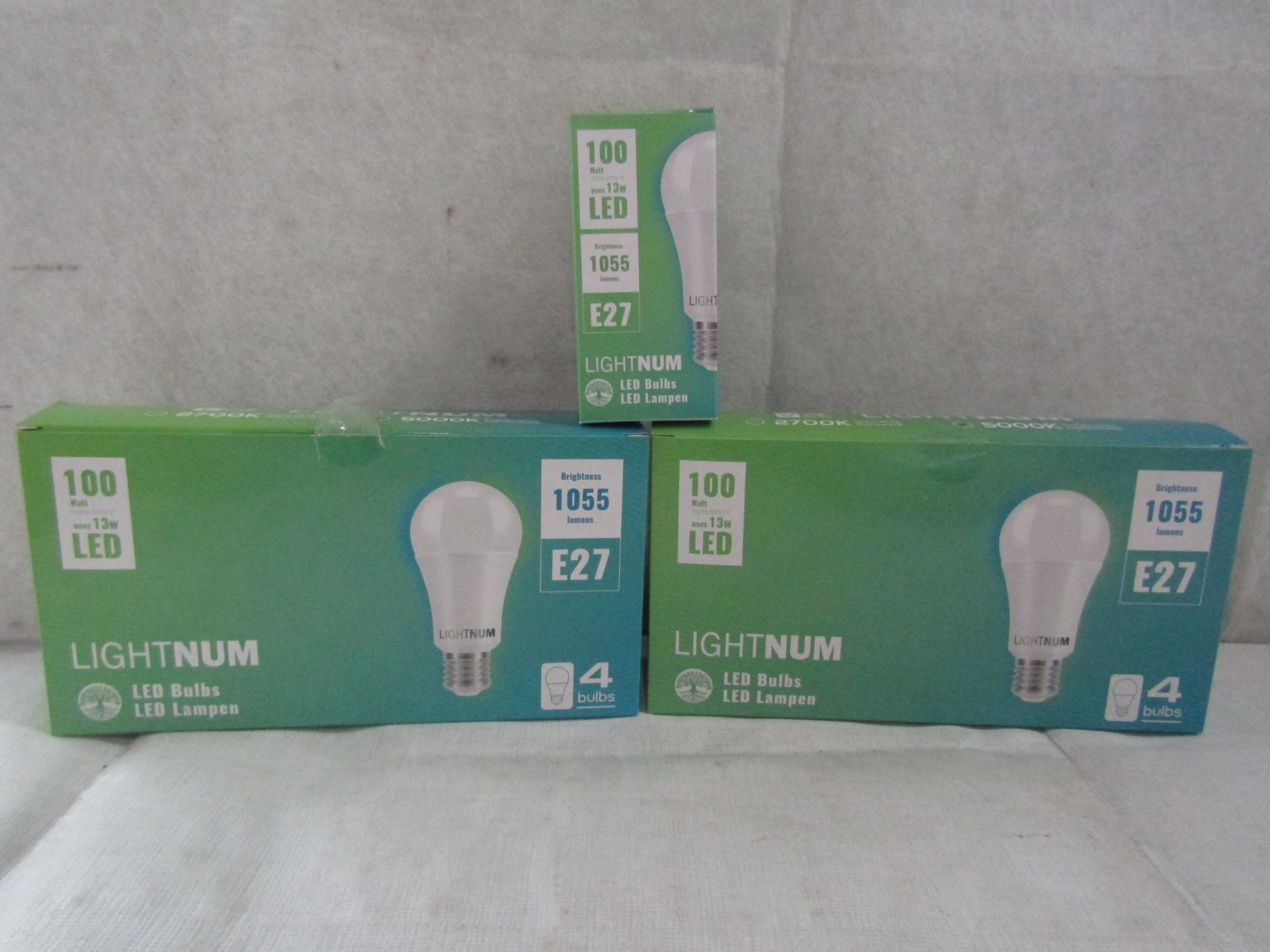 2X LIGHTNUM - E27 1055 Lumen LED Light Bulbs - Pack of 4 - New & Boxed.