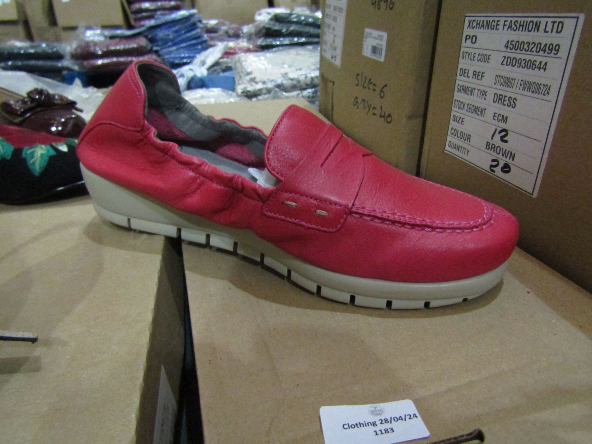 Ladies Fuchisa Shoes, Uk 8, Unworn & Boxed.