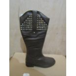 Ladies Knee High Heel Boots, Size Uk 7, Brown, Unworn & Boxed. See Image.