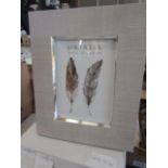 Sixtrees Medway Photo Frame 5X7 RRP 15About the Product(s)Display your cherished memories in style