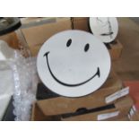 Art Up Wall Hook - Smiley Face Diam 11cm x L7cm, RRP ?30 (DR650)