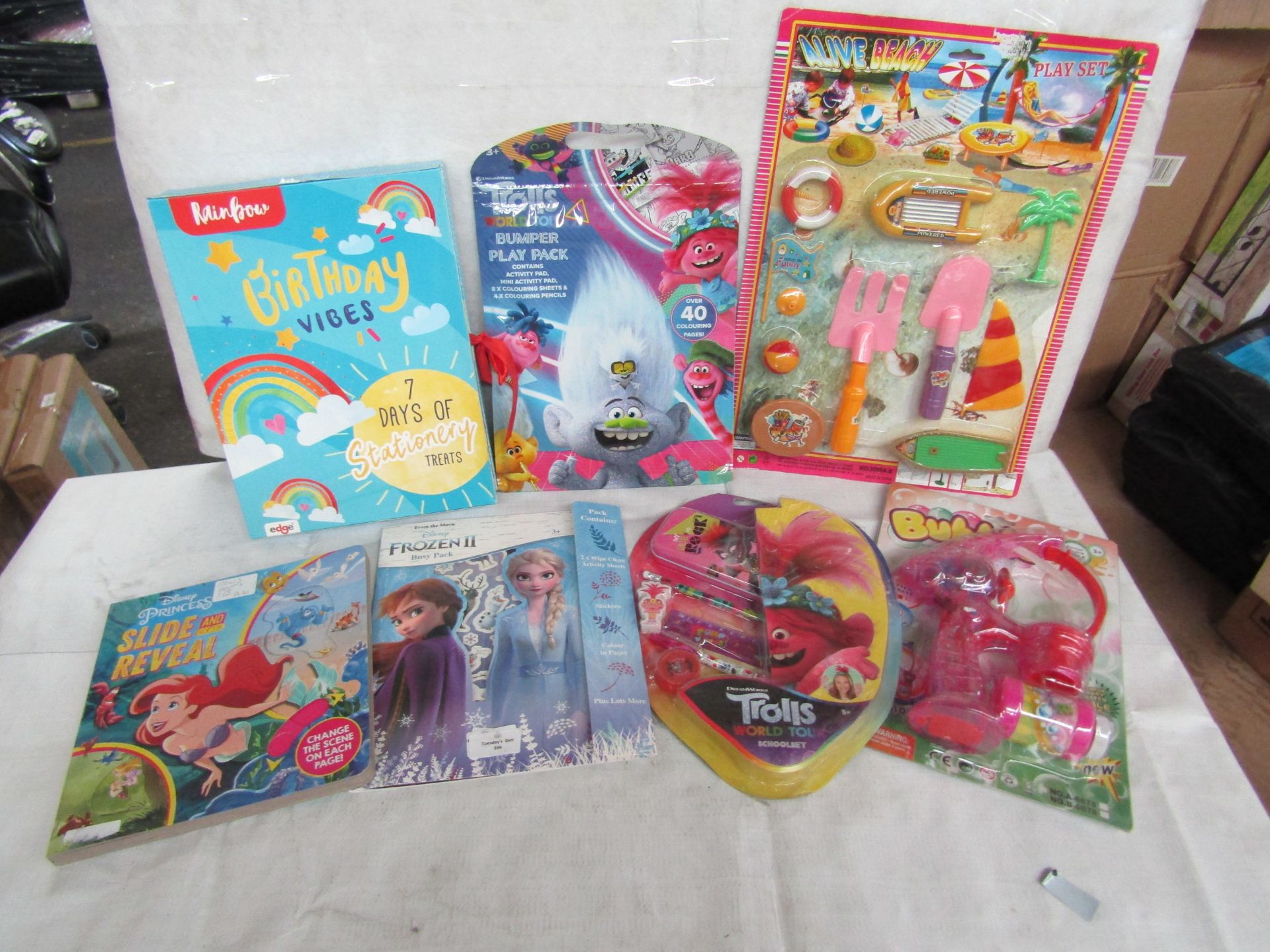 1X Rainbow - Birthday Vibes 7-Days of Stationary Treats - Boxed. 1X Disney Princess - Slide & Reveal