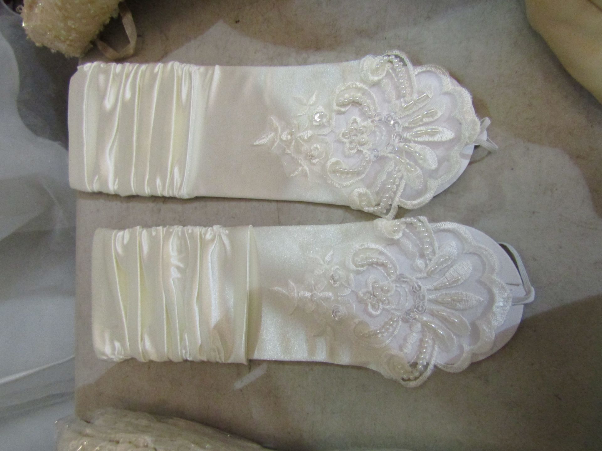 Approx 500 pieces of wedding shop stock to include wedding dresses, mother of the bride, dresses, - Image 24 of 108