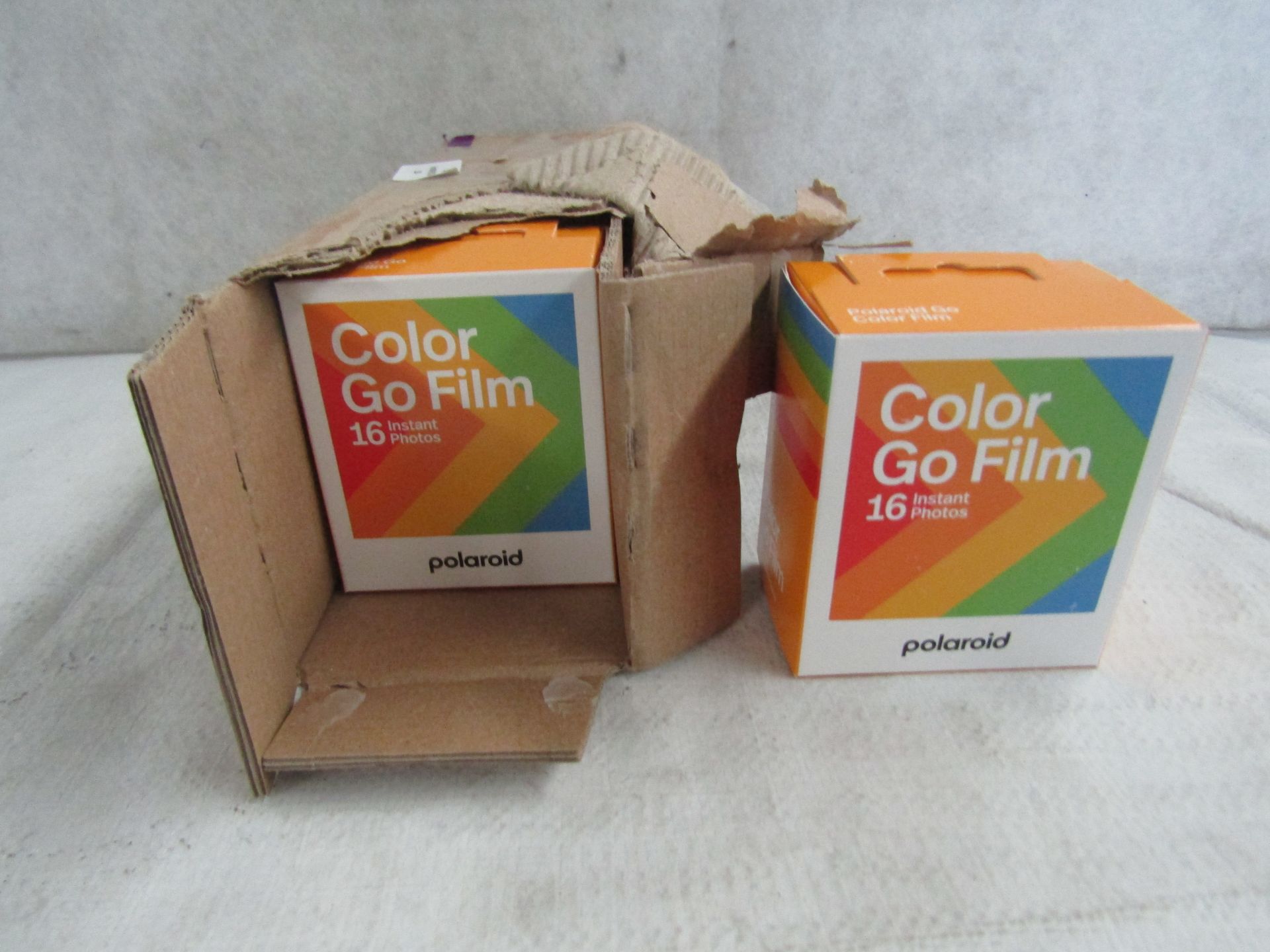 Approx 8x Polaroid Go Packs, Unchecked & Boxed. RRP £10 Each Pack.