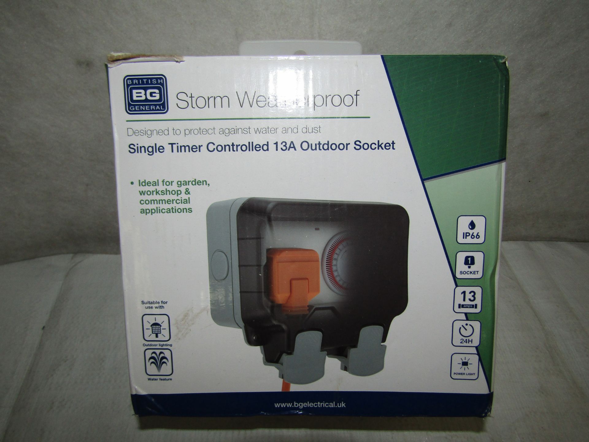 Storm Weatherproof Controlled 13A Outdoor Socket, Unchecked & Boxed.