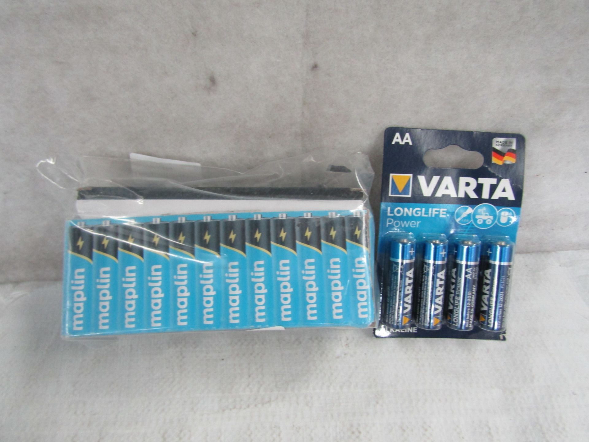 Approx 40x Maplin AA Batteries, Unchecked & Boxed.