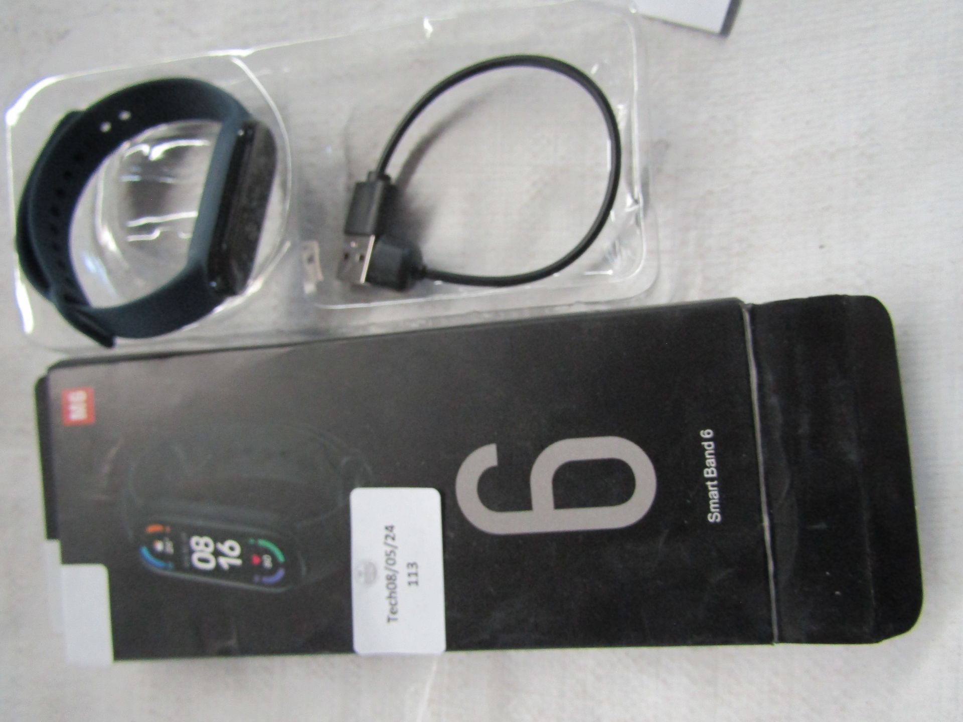 Smart Band 6 Watch, Unchecked & Boxed.