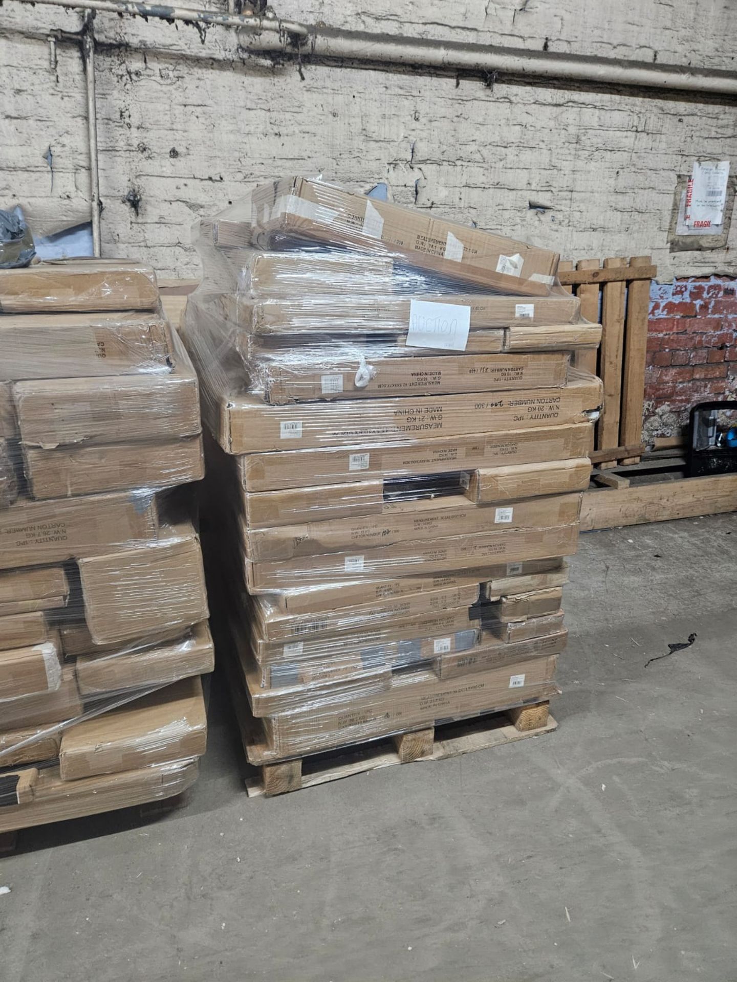 25x pallets of Unmanifested returns from a online retailer, these are raw and will be in a variety - Image 4 of 25
