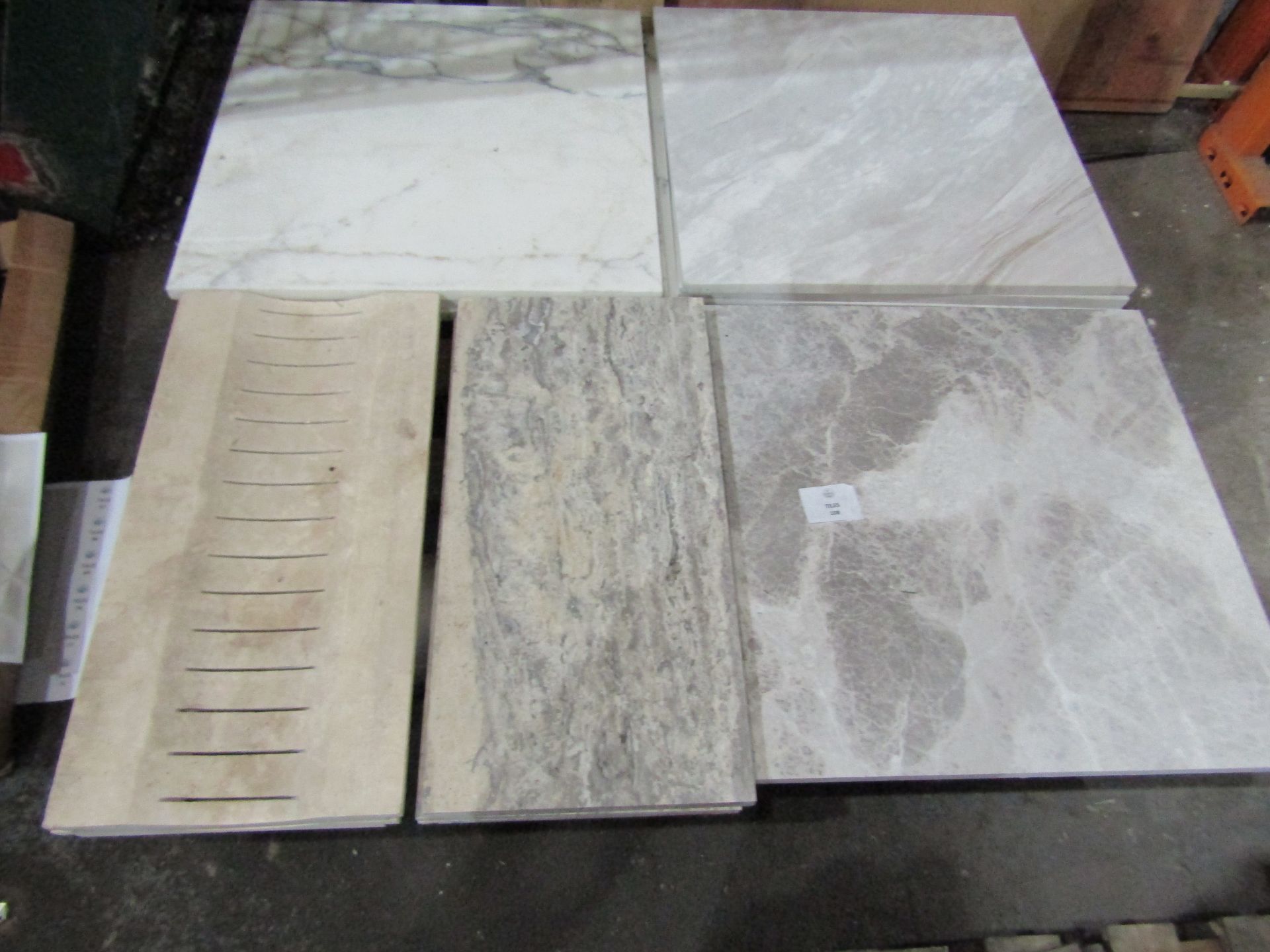 Small pallet of mixed stone and marble