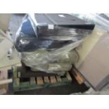 2 x SCS Snug Ex-Retail Customer Returns Mixed Lot - Total RRP est. 1258About the Product(s) This lot