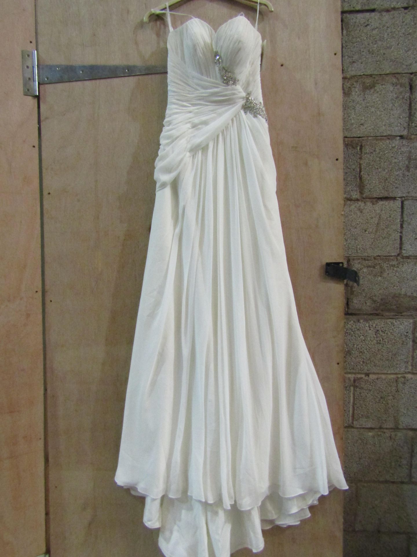 Approx 500 pieces of wedding shop stock to include wedding dresses, mother of the bride, dresses, - Image 30 of 43