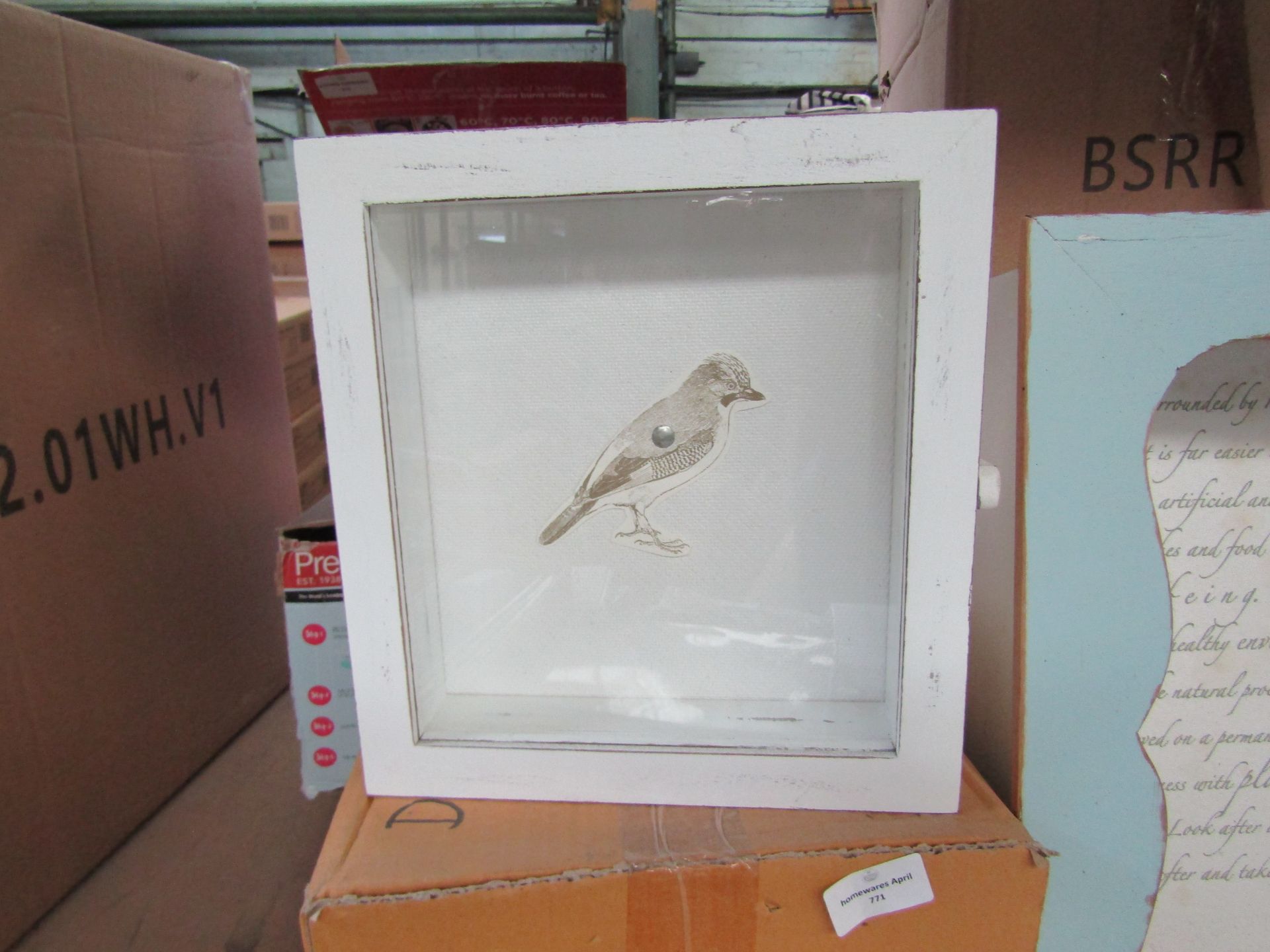 Display Cabinet W16cm x H24cm x D7cm RRP ?45, new (DR756)