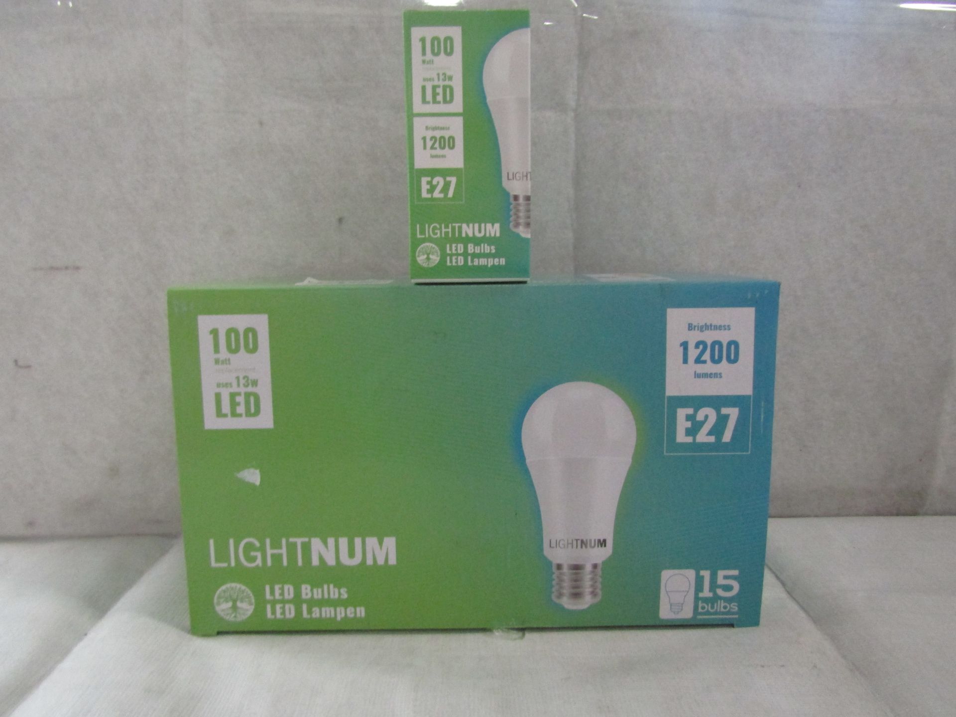 LIGHTNUM - E27 1200 Lumen LED Light Bulbs - Pack of 15 - New & Boxed.