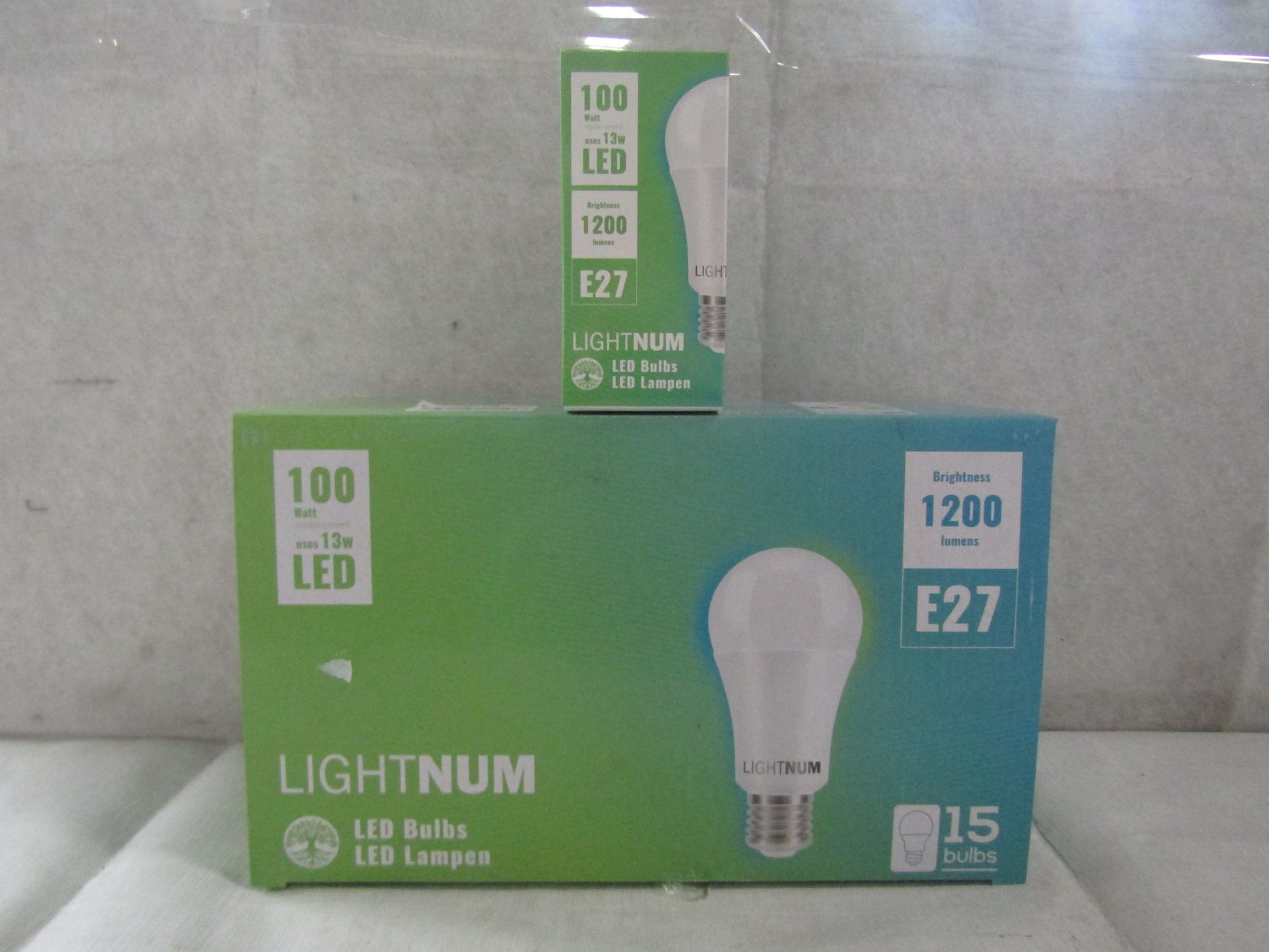 10X LIGHTNUM - E27 1200 Lumen LED Light Bulbs - Pack of 15 - New & Boxed.