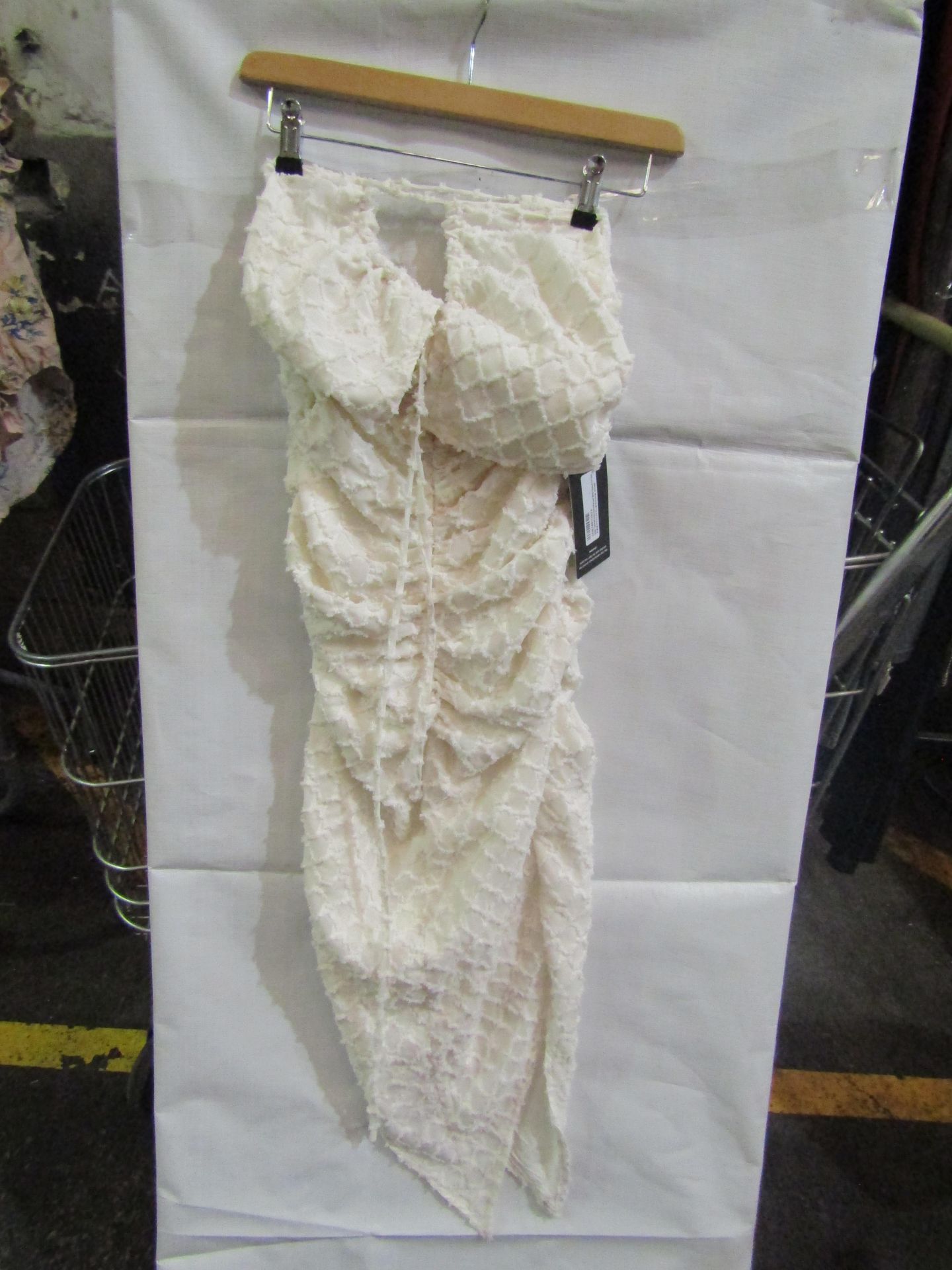 2x Pretty Little Thing Cream Textured Cross Front Halterneck Midaxi Dress- Size 8, New & Packaged.