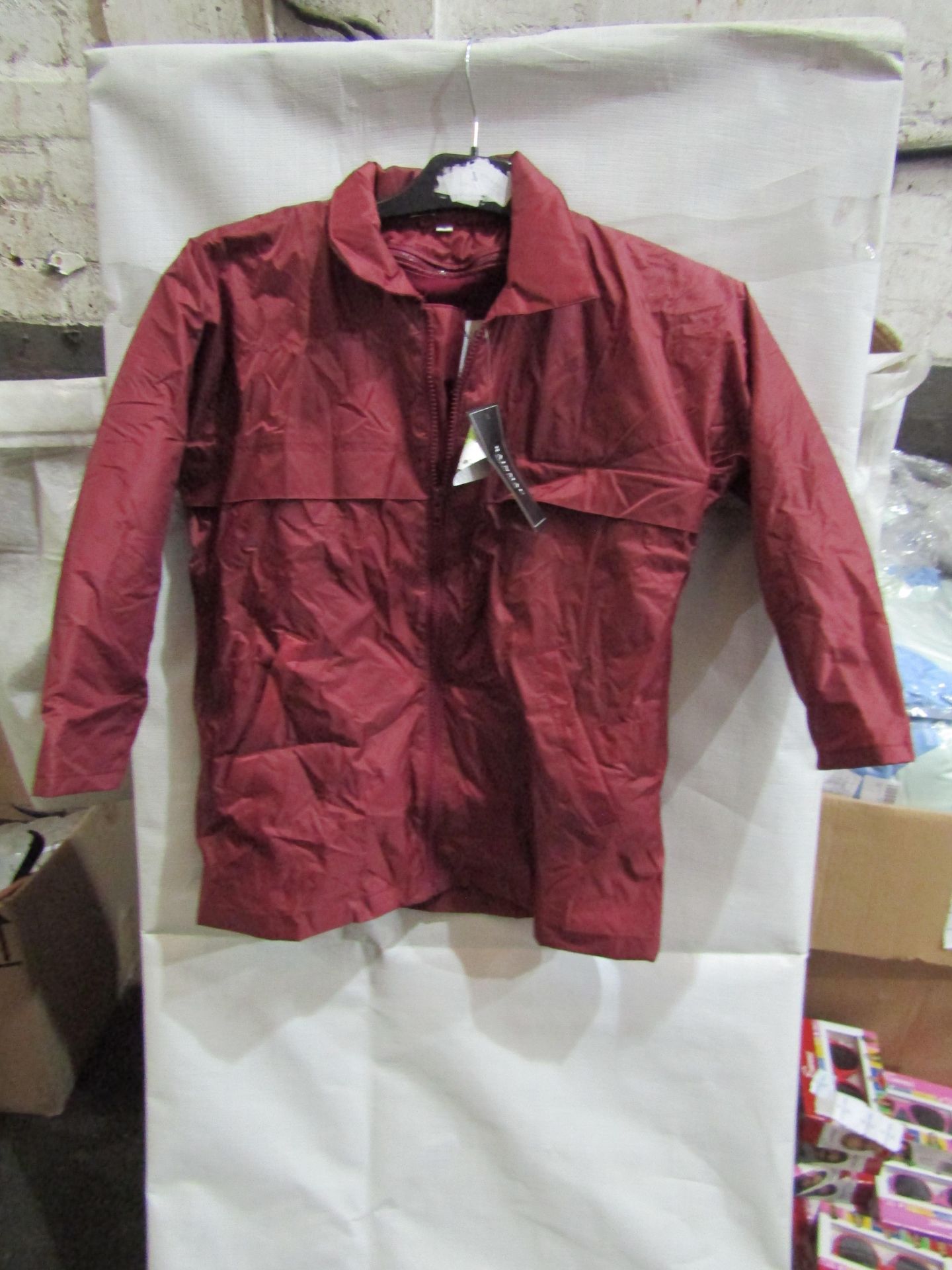 Rainmac Ladies Burgandy Rain Coat With Detachable Lined Fleece, Size: 14 - Unused & Packaged.