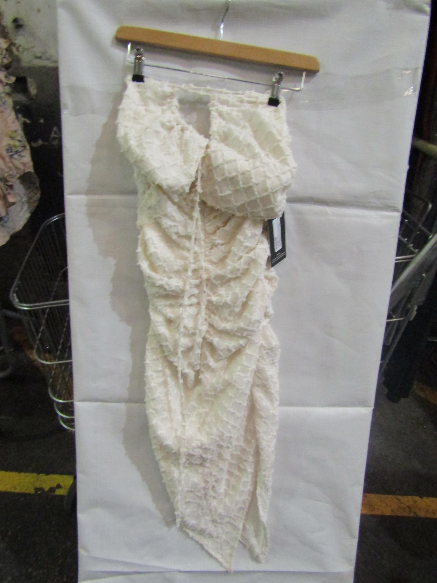 2x Pretty Little Thing Cream Textured Cross Front Halterneck Midaxi Dress- Size 8, New & Packaged.