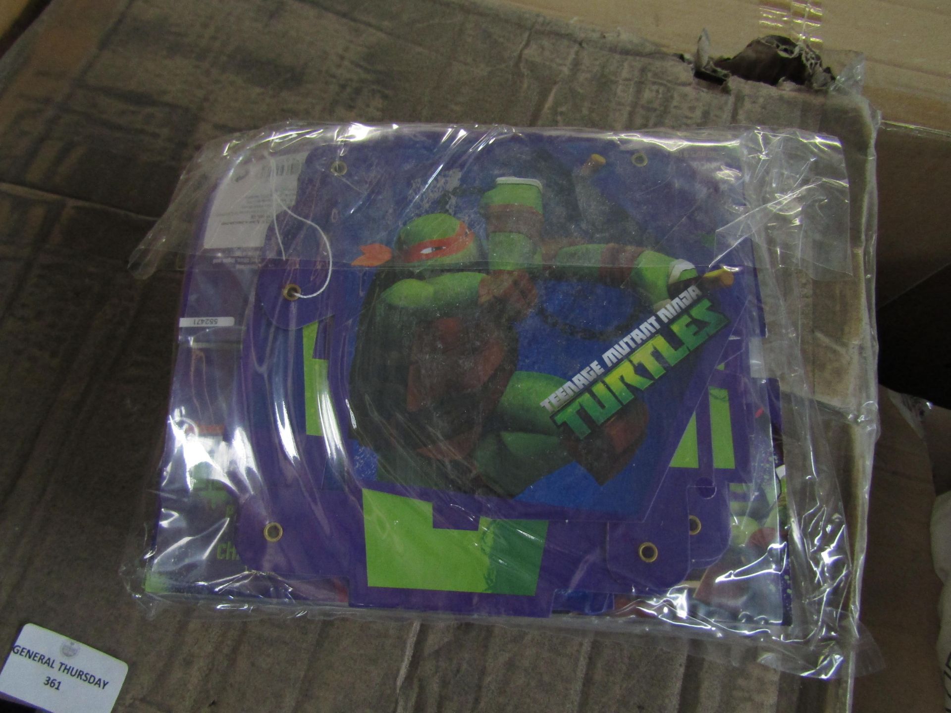 Box of approx 200 Ninja turtles party banners, all unused