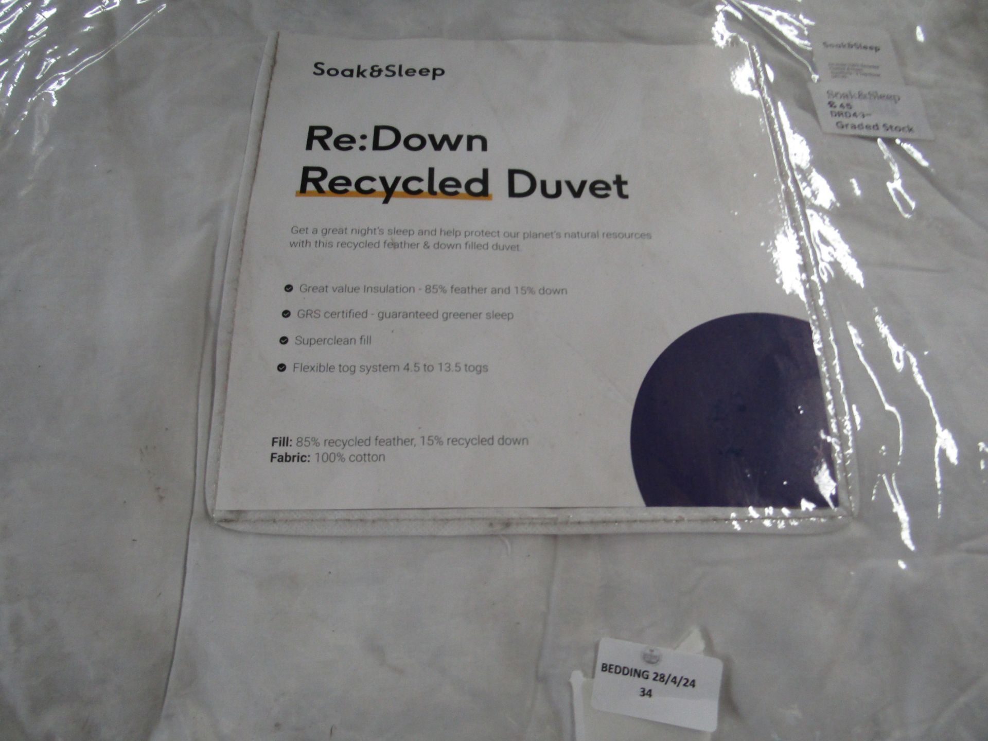 Soak & Sleep Recycle Down Duvet Superking 9 Tog RRP 200 Here's a down-rich duvet made with - Image 2 of 2