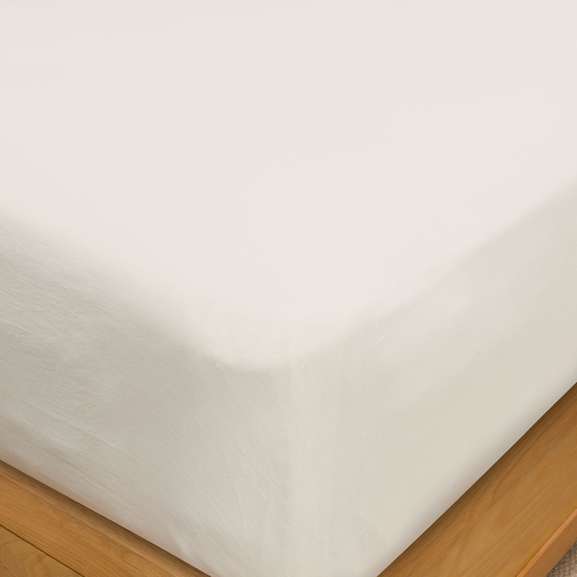 Soak & Sleep Soak & Sleep Chalk Pure Hemp Superking 30cm Fitted Sheet RRP 52 Soft, smooth and with